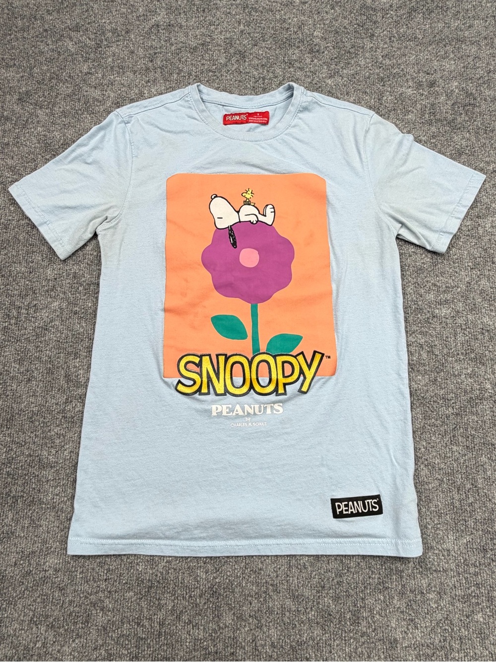 Peanuts Snoopy Woodstock Flower Graphic T-Shirt Light Blue Size Small
